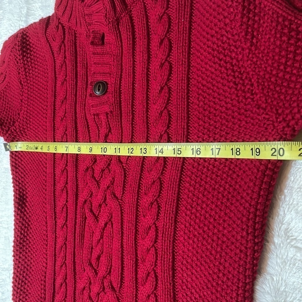Gap Kids Russian Red Cable Knit  3 Button Sweater with Faux Fur Lined Collar - Picture 12 of 13